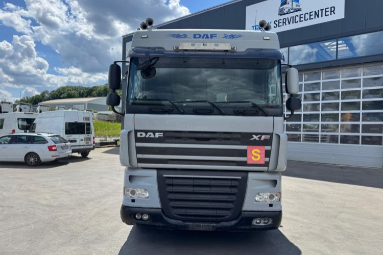 DAF XF510 Effer 255-5 6x2 SZM/Pritsche - Camion cu macara: Foto 3 DAF XF510 Effer 255-5 6x2 SZM/Pritsche - Camion cu macara: Foto 3