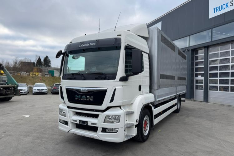 MAN TGS 18.440 4x2 - Camion cu prelată: Foto 1 MAN TGS 18.440 4x2 - Camion cu prelată: Foto 1