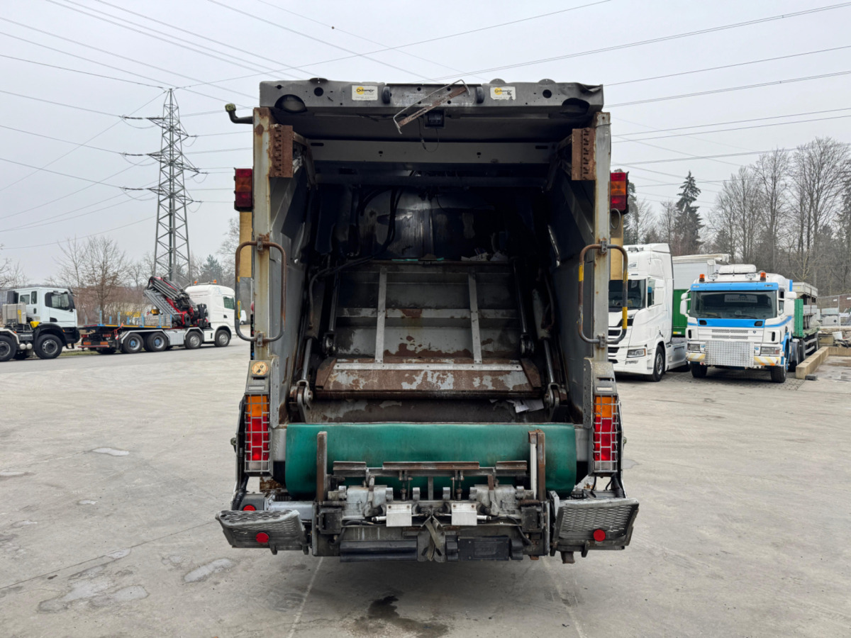 Leasing de MAN TGS 26.360 Ochsner MAN TGS 26.360 Ochsner: Foto 6 Leasing de MAN TGS 26.360 Ochsner MAN TGS 26.360 Ochsner: Foto 6