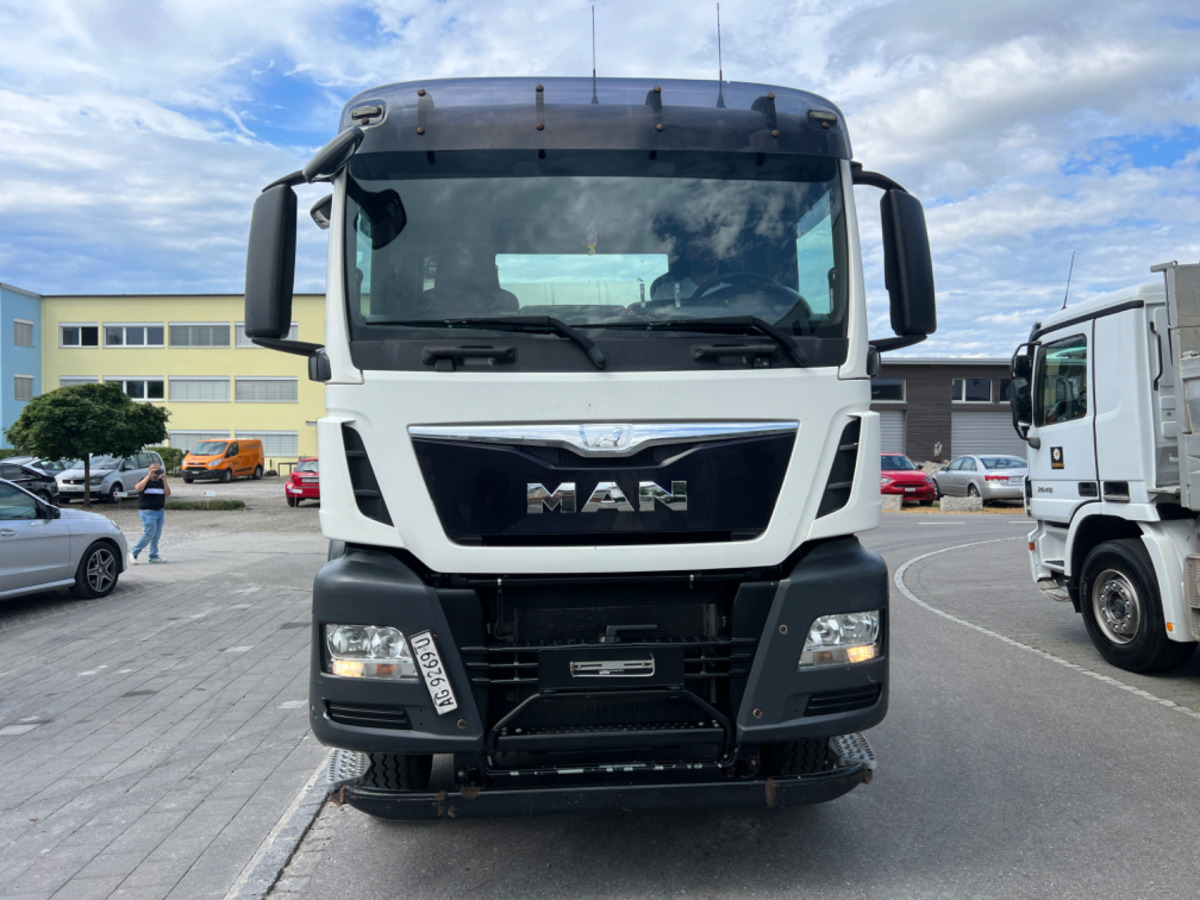 MAN TGS 35.480 10x4 10m3 Förderband 17M Liebherr - Autobetonieră: Foto 2 MAN TGS 35.480 10x4 10m3 Förderband 17M Liebherr - Autobetonieră: Foto 2