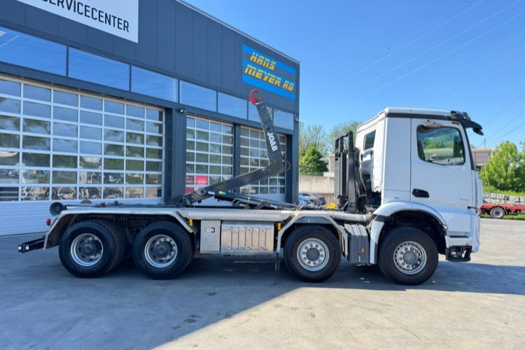 Mercedes-Benz Arocs 3251 8x4 - Camion cu cârlig: Foto 4 Mercedes-Benz Arocs 3251 8x4 - Camion cu cârlig: Foto 4
