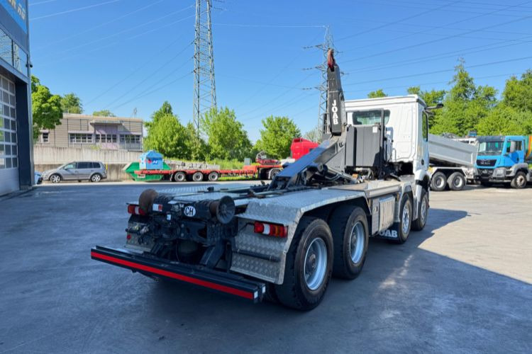 Mercedes-Benz Arocs 3251 8x4 - Camion cu cârlig: Foto 5 Mercedes-Benz Arocs 3251 8x4 - Camion cu cârlig: Foto 5