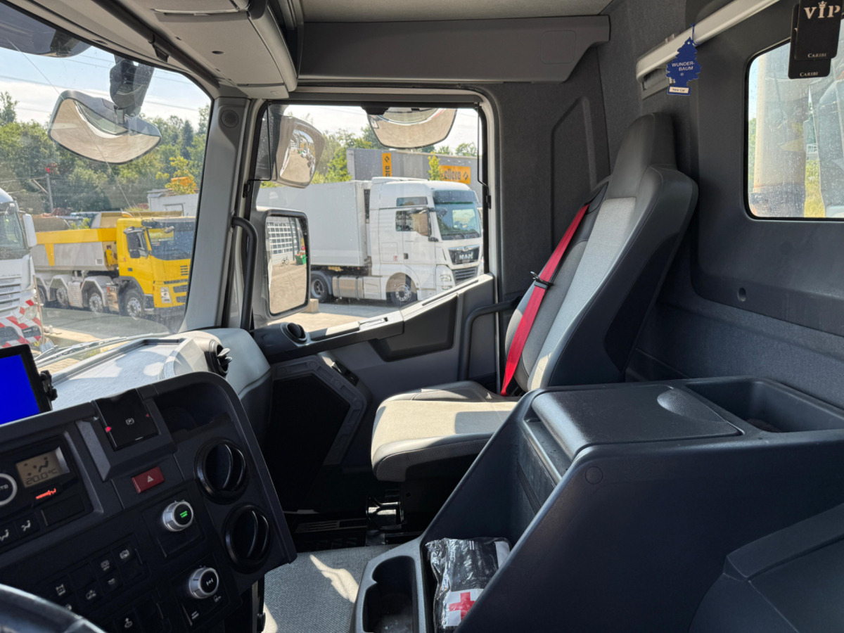 Camion basculantă RENAULT C520 10x4 Kipper: Foto 19
