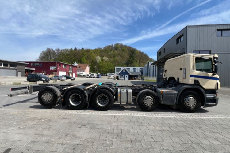 Scania P450 10x4 - Camion şasiu: Foto 4 Scania P450 10x4 - Camion şasiu: Foto 4