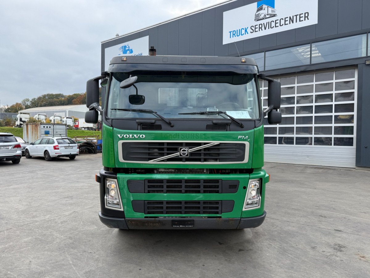 VOLVO FM-440 6x2 Getreidekipper - Camion basculantă: Foto 3 VOLVO FM-440 6x2 Getreidekipper - Camion basculantă: Foto 3