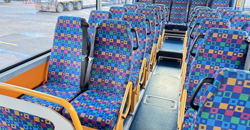 Irisbus Recreo Crosway / KLIMATYZACJA/ 59+1 miejsc/ tector / CENA: 78000zł netto - Alte utilaje: Foto 5 Irisbus Recreo Crosway / KLIMATYZACJA/ 59+1 miejsc/ tector / CENA: 78000zł netto - Alte utilaje: Foto 5