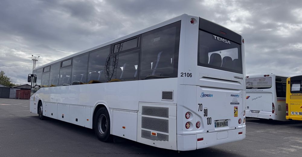 Temsa Tourmalin / motor Cumminis / 64 miejsca / Euro 5 / Cena:59000zł netto - Autobuz interurban: Foto 4 Temsa Tourmalin / motor Cumminis / 64 miejsca / Euro 5 / Cena:59000zł netto - Autobuz interurban: Foto 4