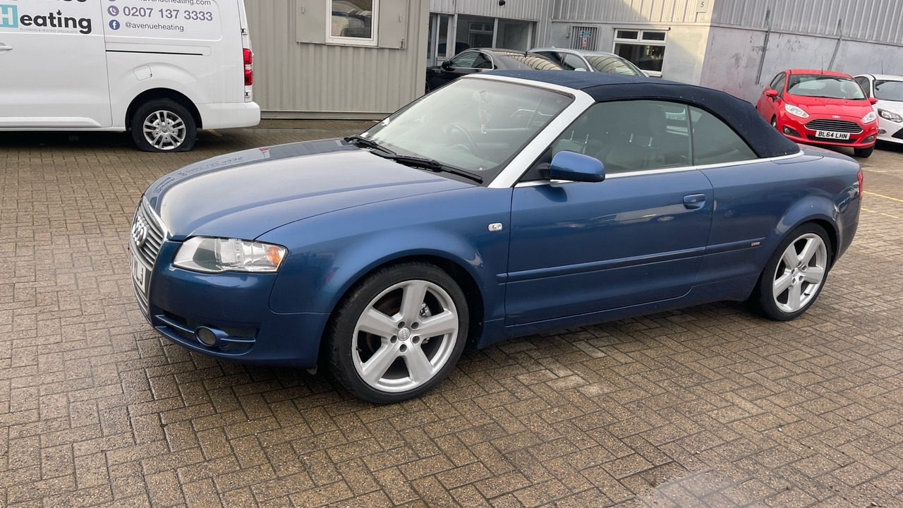 AUDI A4 2.0 TDI - Automobil: Foto 2 AUDI A4 2.0 TDI - Automobil: Foto 2