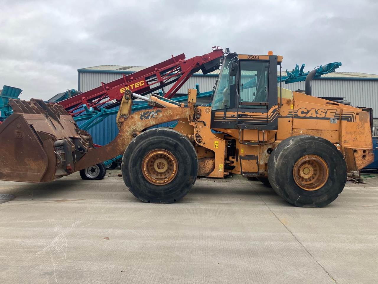 CASE 821C - Alte utilaje: Foto 1 CASE 821C - Alte utilaje: Foto 1