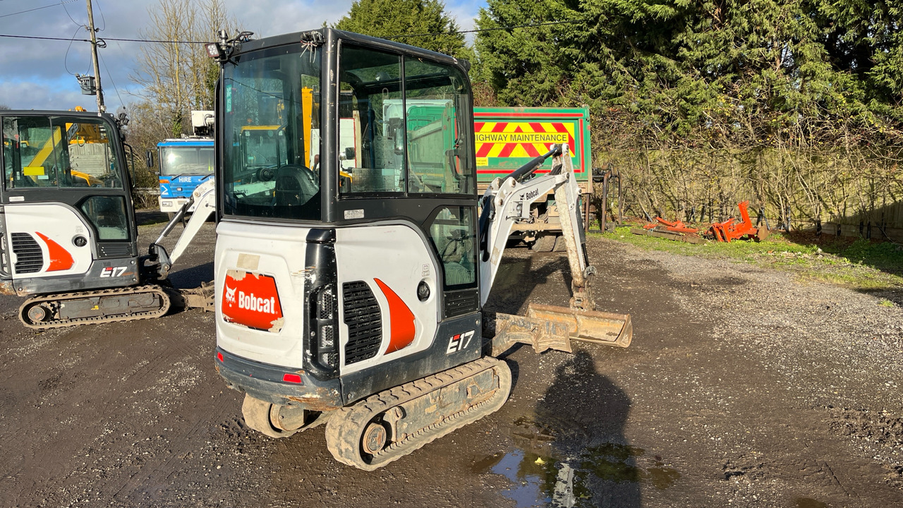 BOBCAT E17 - Mini excavator: Foto 4 BOBCAT E17 - Mini excavator: Foto 4