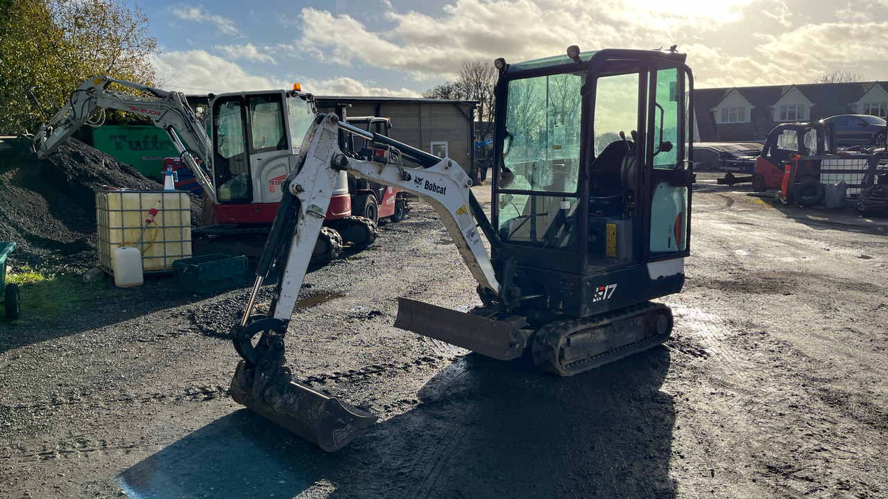 BOBCAT E17 - Mini excavator: Foto 2 BOBCAT E17 - Mini excavator: Foto 2