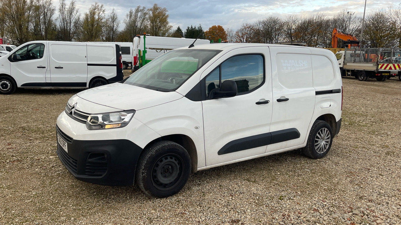 CITROEN BERLINGO ENTERPRISE 650 1.5 BLUEHDI 75PS - Autoutilitară compactă: Foto 2 CITROEN BERLINGO ENTERPRISE 650 1.5 BLUEHDI 75PS - Autoutilitară compactă: Foto 2