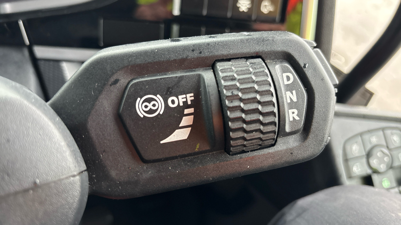 Cap tractor DAF XF  530: Foto 16