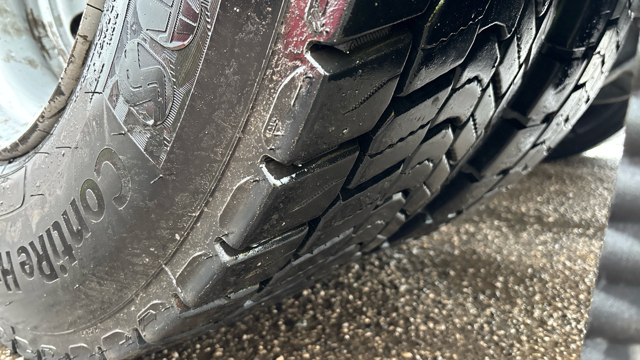 Cap tractor DAF XF  530: Foto 28