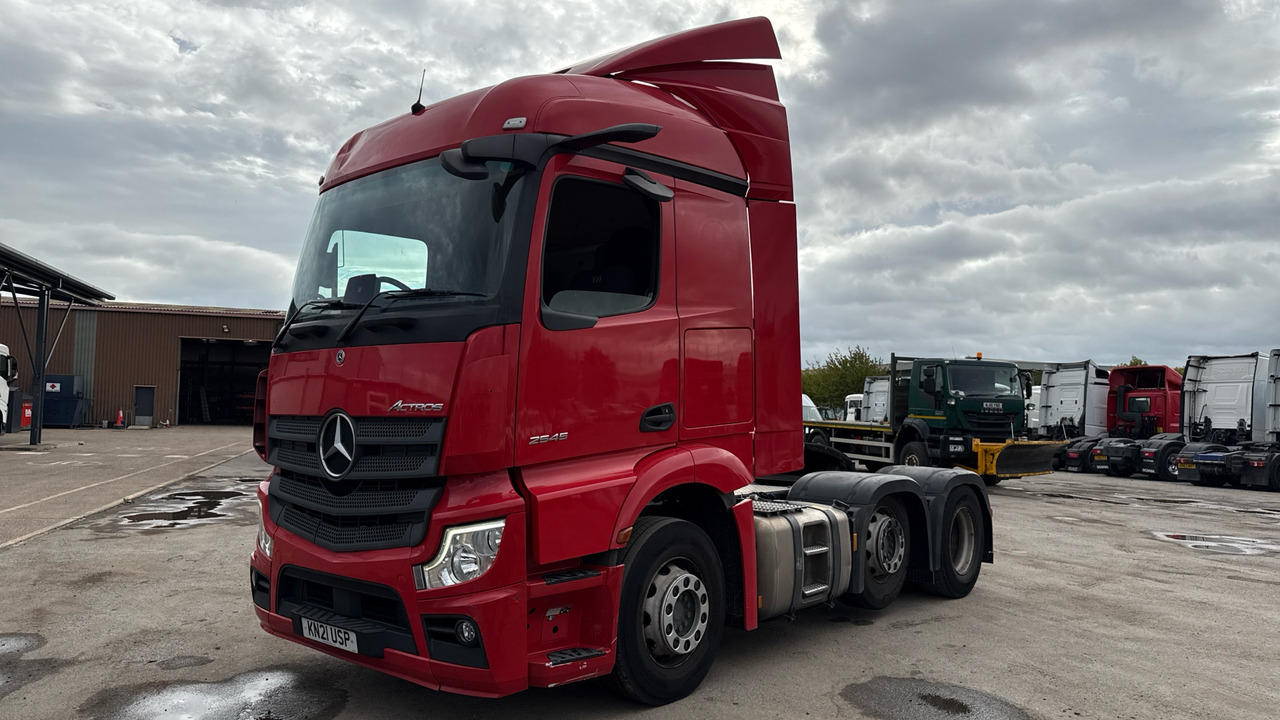 MERCEDES-BENZ ACTROS 2545 - Cap tractor: Foto 2 MERCEDES-BENZ ACTROS 2545 - Cap tractor: Foto 2