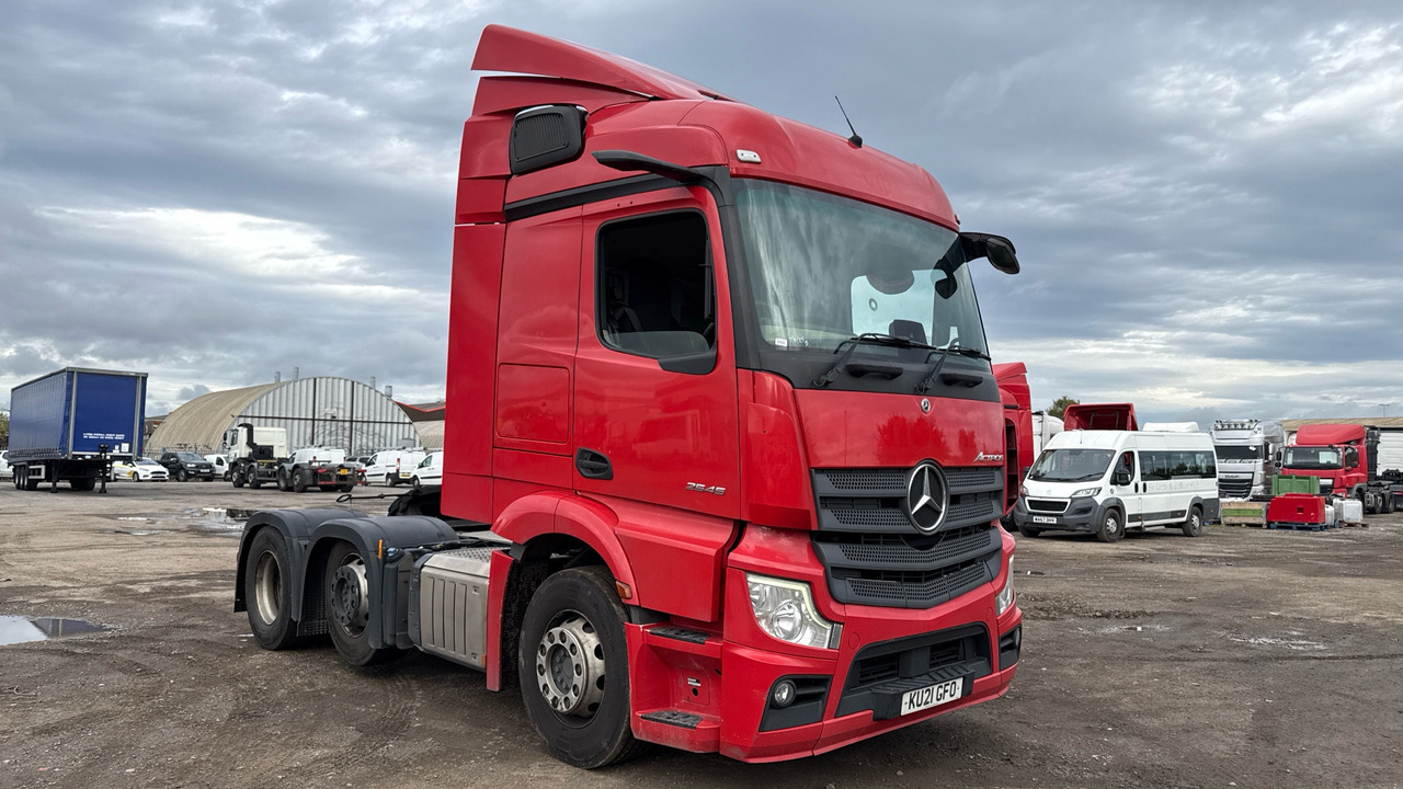 MERCEDES-BENZ ACTROS 2545 - Cap tractor: Foto 1 MERCEDES-BENZ ACTROS 2545 - Cap tractor: Foto 1