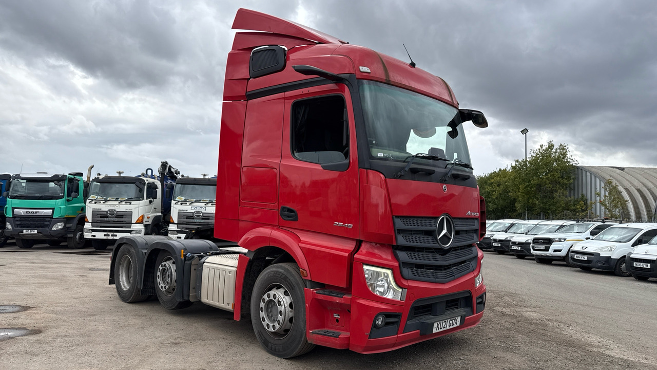 MERCEDES-BENZ ACTROS 2545 - Cap tractor: Foto 1 MERCEDES-BENZ ACTROS 2545 - Cap tractor: Foto 1