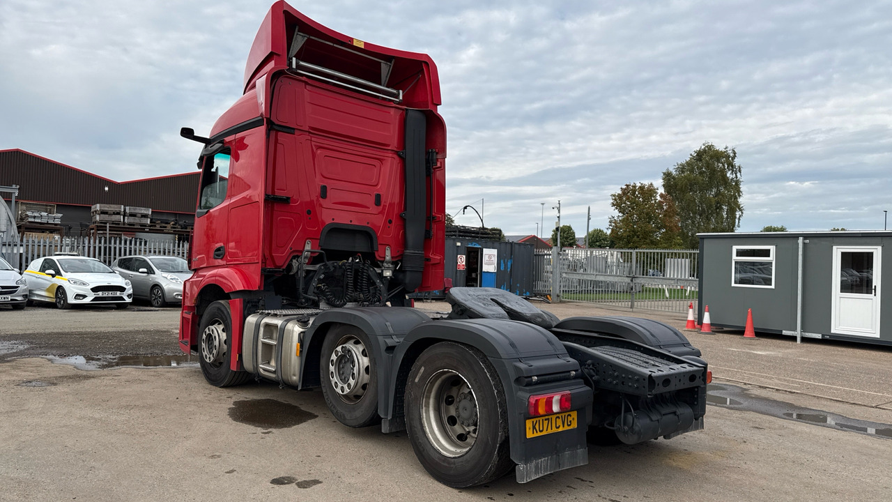 MERCEDES-BENZ ACTROS 2545 - Cap tractor: Foto 3 MERCEDES-BENZ ACTROS 2545 - Cap tractor: Foto 3