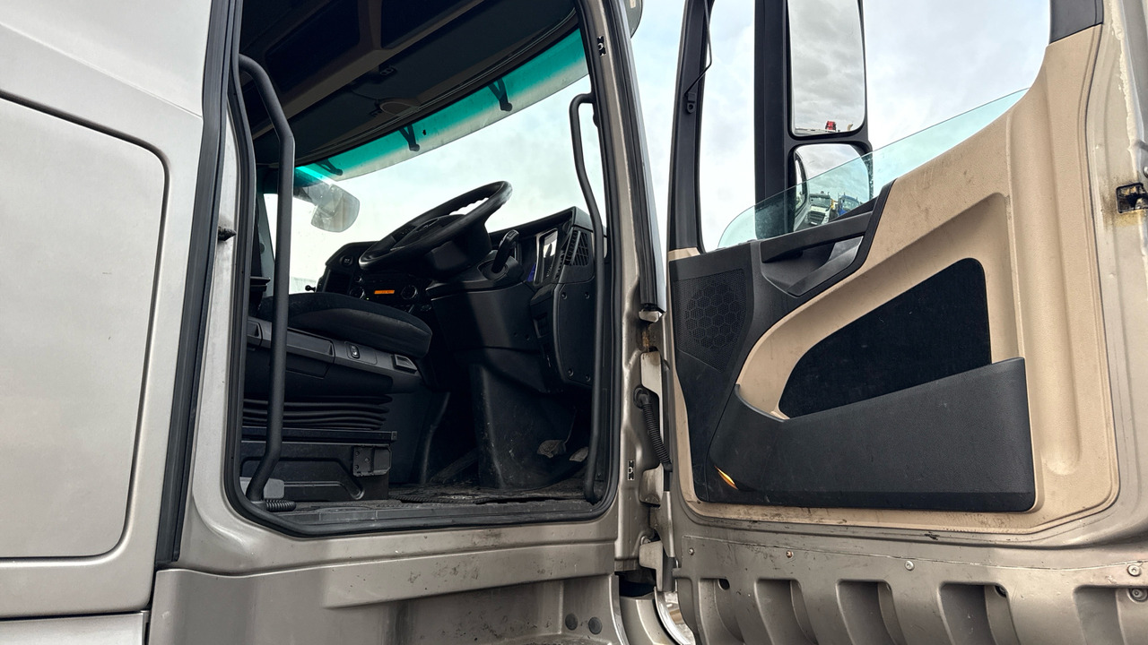 MERCEDES-BENZ ACTROS - Cap tractor: Foto 5 MERCEDES-BENZ ACTROS - Cap tractor: Foto 5