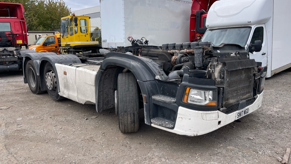 SCANIA S 450 - Cap tractor: Foto 2 SCANIA S 450 - Cap tractor: Foto 2