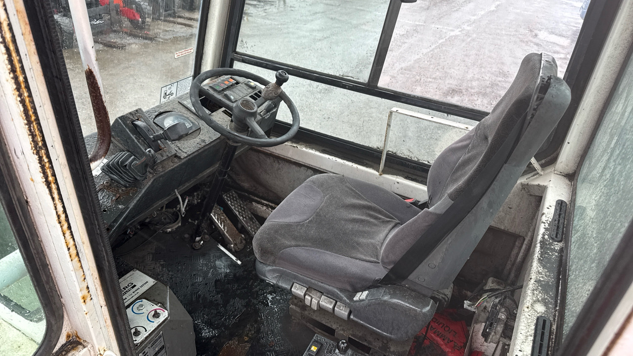 TERBERG YT180 - Cap tractor: Foto 5 TERBERG YT180 - Cap tractor: Foto 5