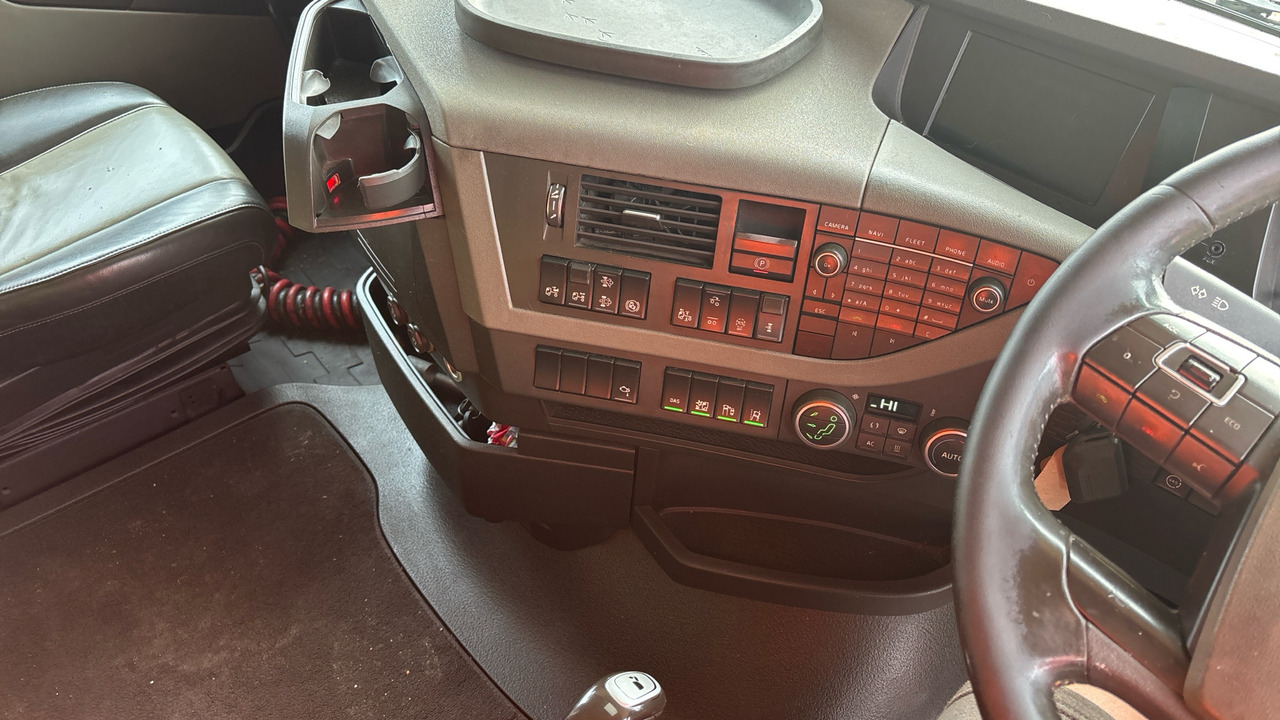 Cap tractor VOLVO FH: Foto 7