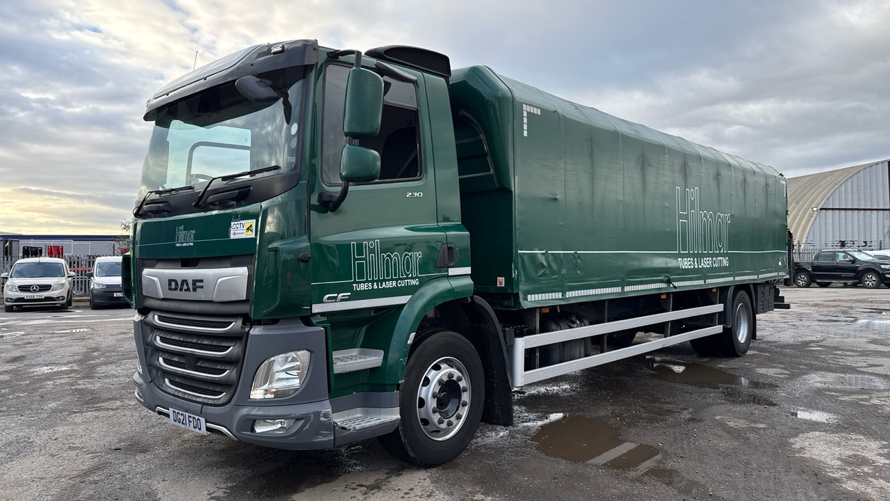 DAF CF 230 - Camion platformă: Foto 2 DAF CF 230 - Camion platformă: Foto 2