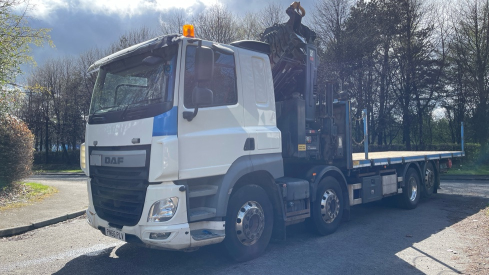 DAF CF 460 - Camion platformă, Camion cu macara: Foto 2 DAF CF 460 - Camion platformă, Camion cu macara: Foto 2