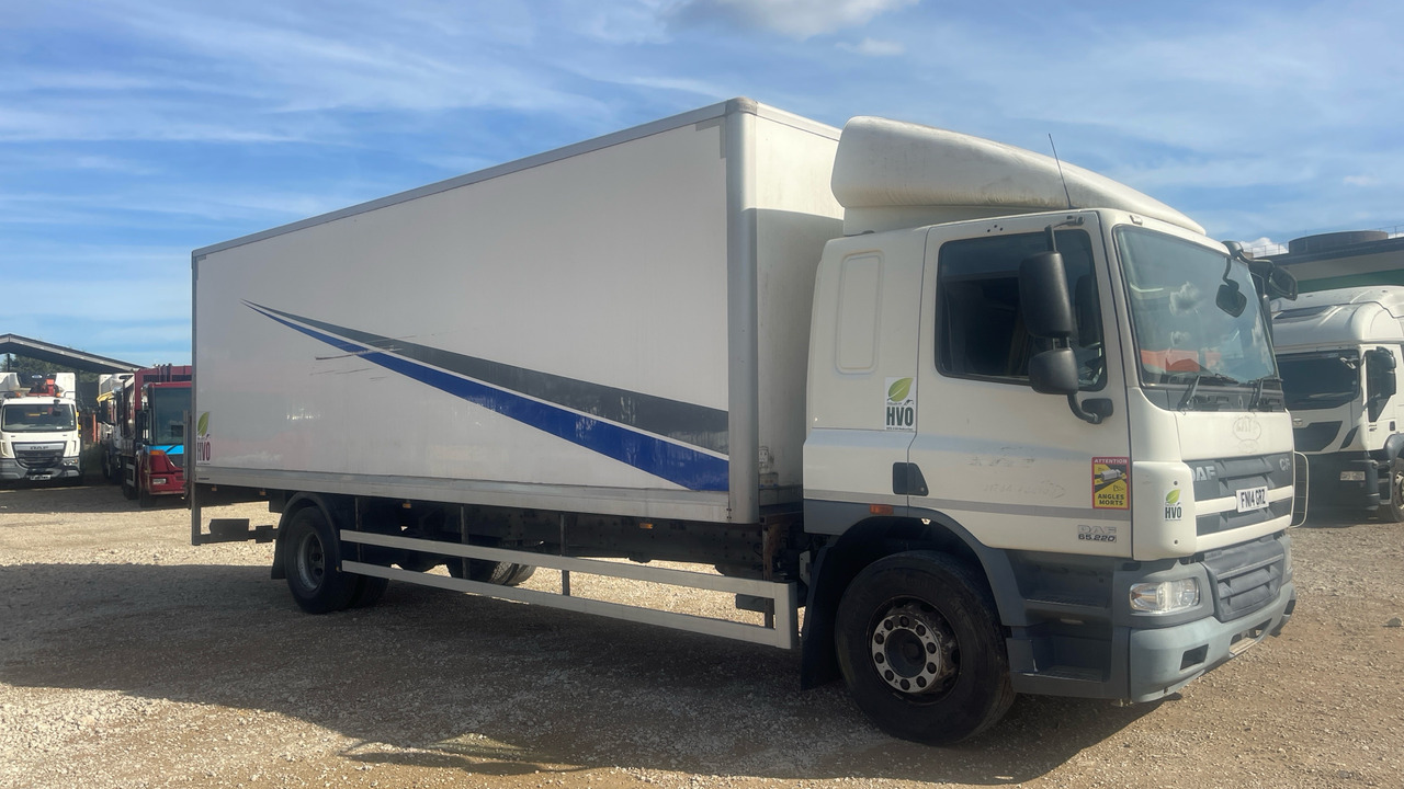 DAF CF 65.220 - Camion furgon: Foto 1 DAF CF 65.220 - Camion furgon: Foto 1