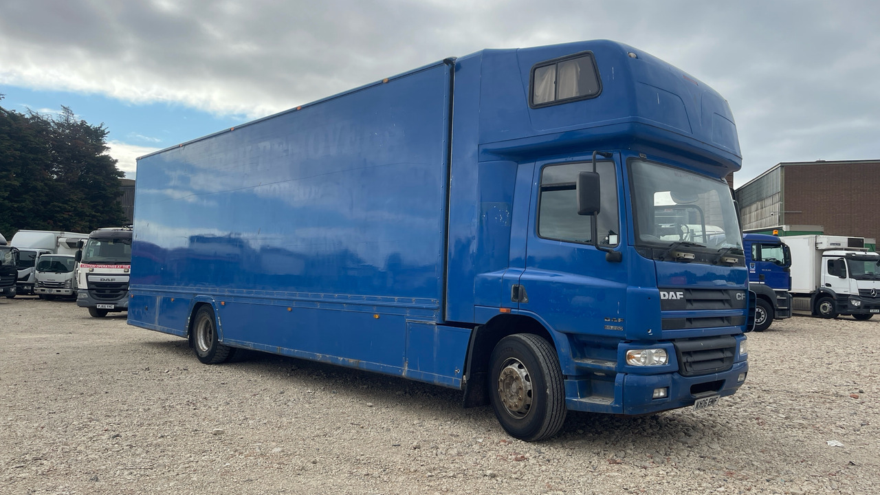 DAF CF 65.250 - Camion furgon: Foto 1 DAF CF 65.250 - Camion furgon: Foto 1