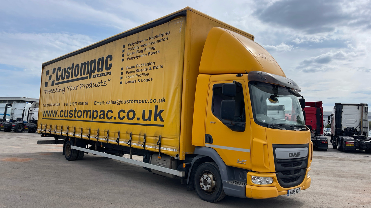 DAF LF 210 - Camion cu prelată: Foto 1 DAF LF 210 - Camion cu prelată: Foto 1