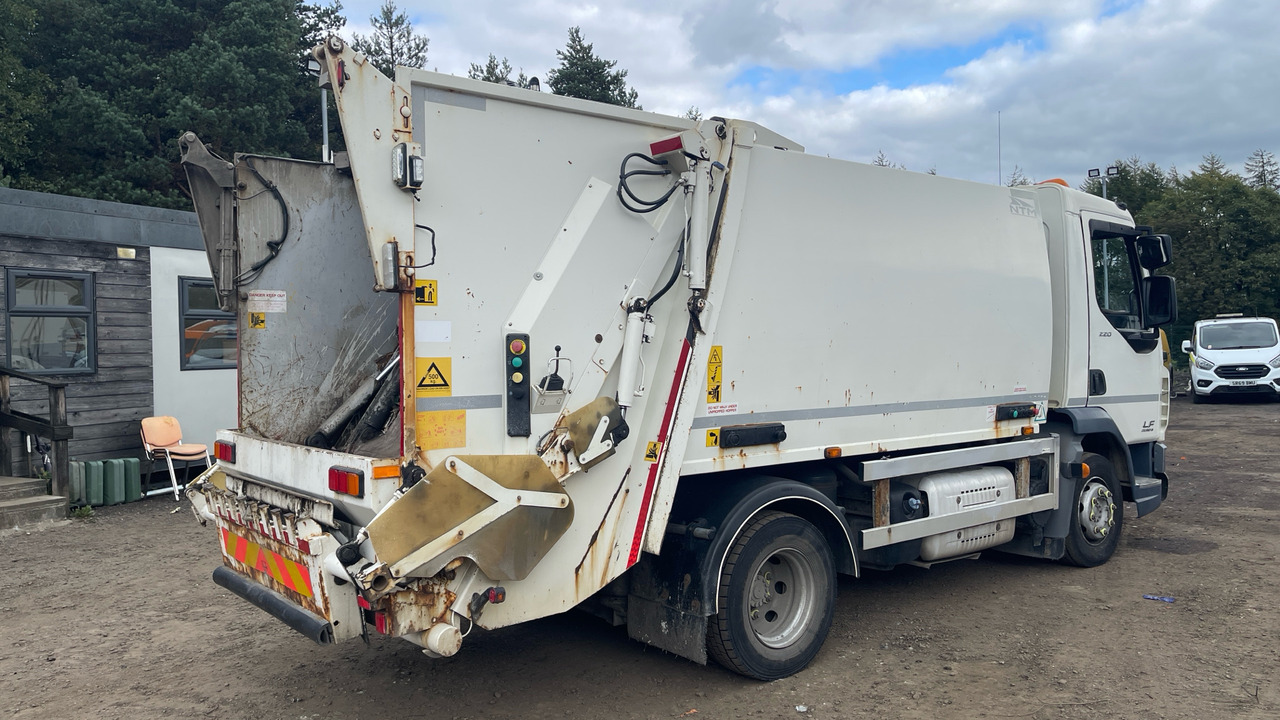 DAF LF 220 - Autogunoiere: Foto 4 DAF LF 220 - Autogunoiere: Foto 4