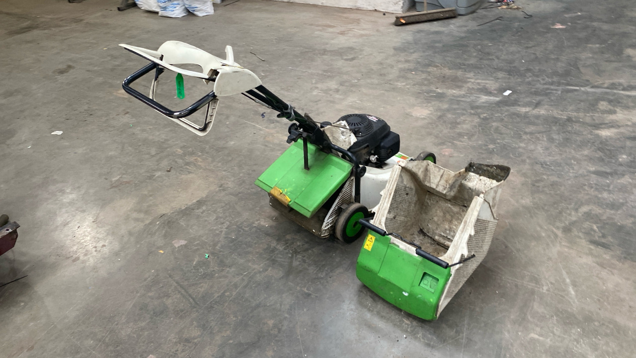 ETESIA PHTS MOWER, HONDA GCV 160 ENGINE - Maşină de tuns iarba: Foto 4 ETESIA PHTS MOWER, HONDA GCV 160 ENGINE - Maşină de tuns iarba: Foto 4