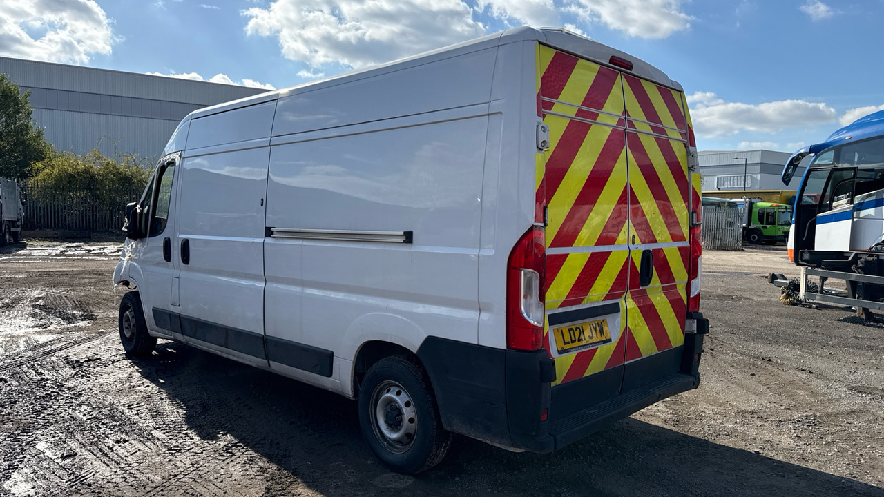 FIAT DUCATO 2.3 Multijet 140PS - Dubă: Foto 4 FIAT DUCATO 2.3 Multijet 140PS - Dubă: Foto 4