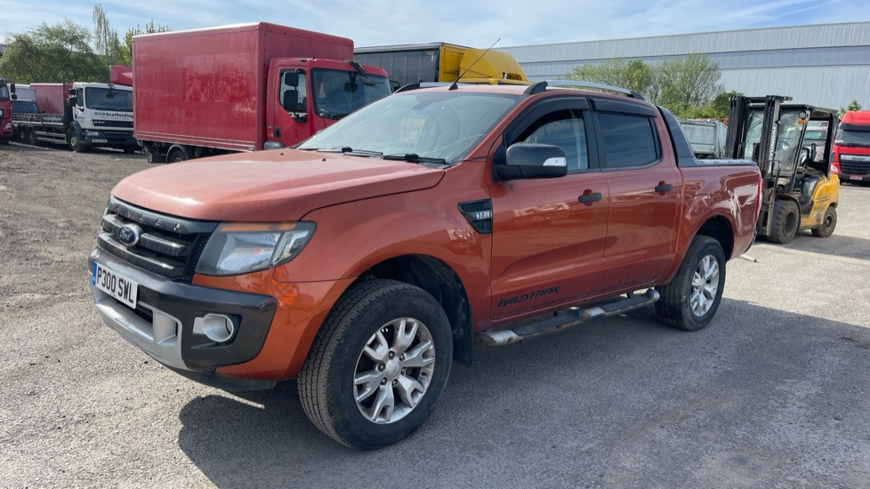 FORD RANGER 3.2 TDCI WILDTRAK - Pick-up, Autoutilitară cabină dublă: Foto 3 FORD RANGER 3.2 TDCI WILDTRAK - Pick-up, Autoutilitară cabină dublă: Foto 3
