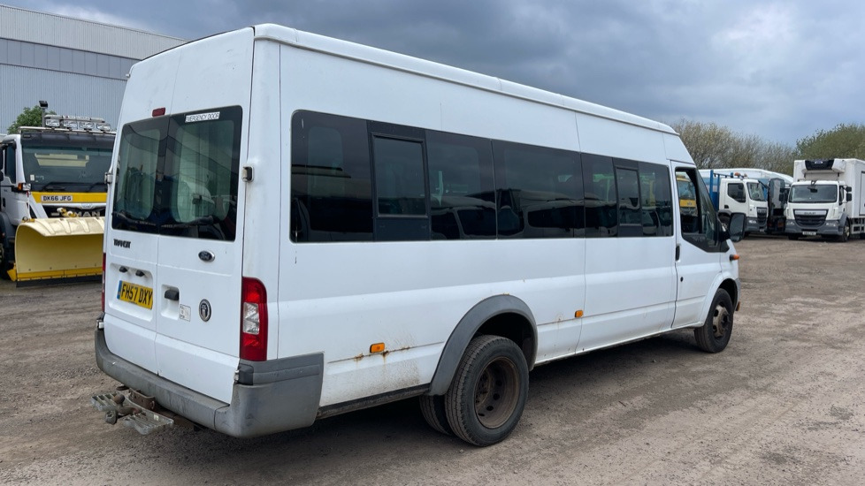 FORD TRANSIT 100 2.4 TDCI 140PS - Microbuz, Transport persoane: Foto 4 FORD TRANSIT 100 2.4 TDCI 140PS - Microbuz, Transport persoane: Foto 4