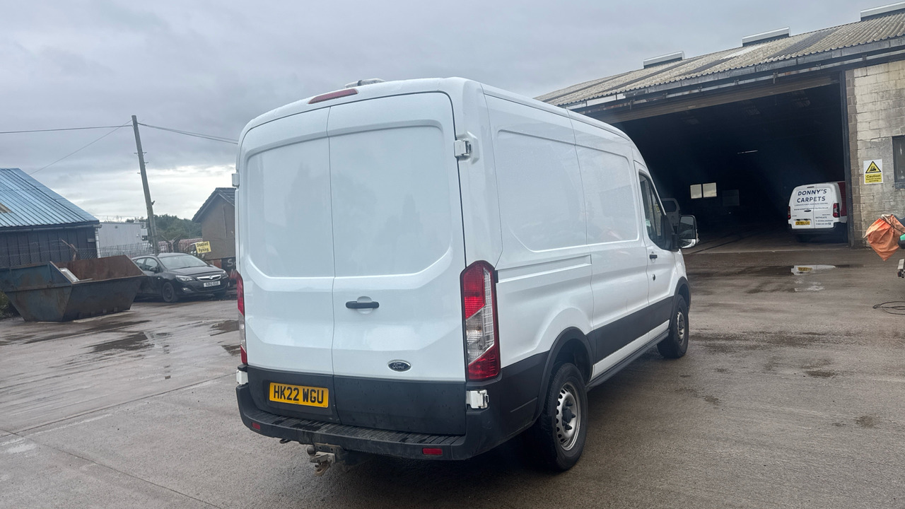FORD TRANSIT 2.0 EcoBlue 130ps Leader - Dubă: Foto 4 FORD TRANSIT 2.0 EcoBlue 130ps Leader - Dubă: Foto 4