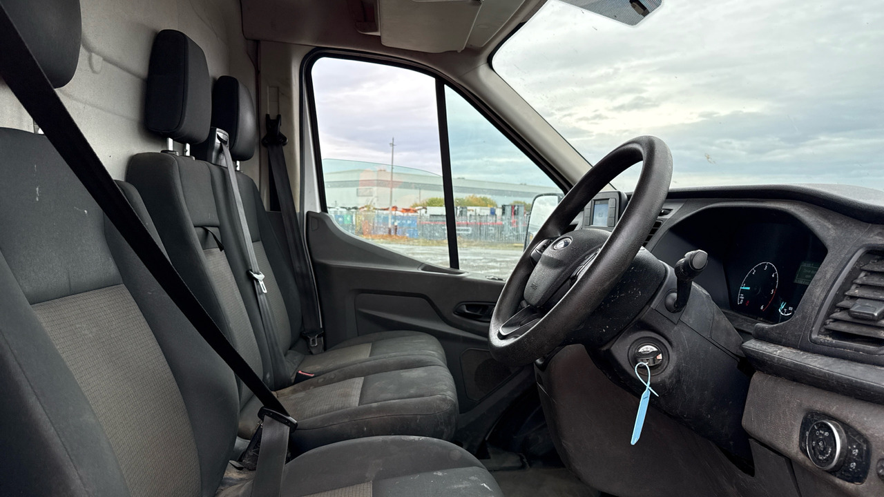 FORD TRANSIT 350 2.0 EcoBlue 130ps - Dubă: Foto 5 FORD TRANSIT 350 2.0 EcoBlue 130ps - Dubă: Foto 5