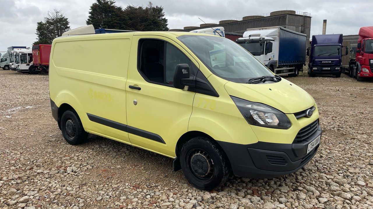 FORD TRANSIT CUSTOM 290 2.2 TDCI 125PS - Autoutilitară compactă: Foto 1 FORD TRANSIT CUSTOM 290 2.2 TDCI 125PS - Autoutilitară compactă: Foto 1