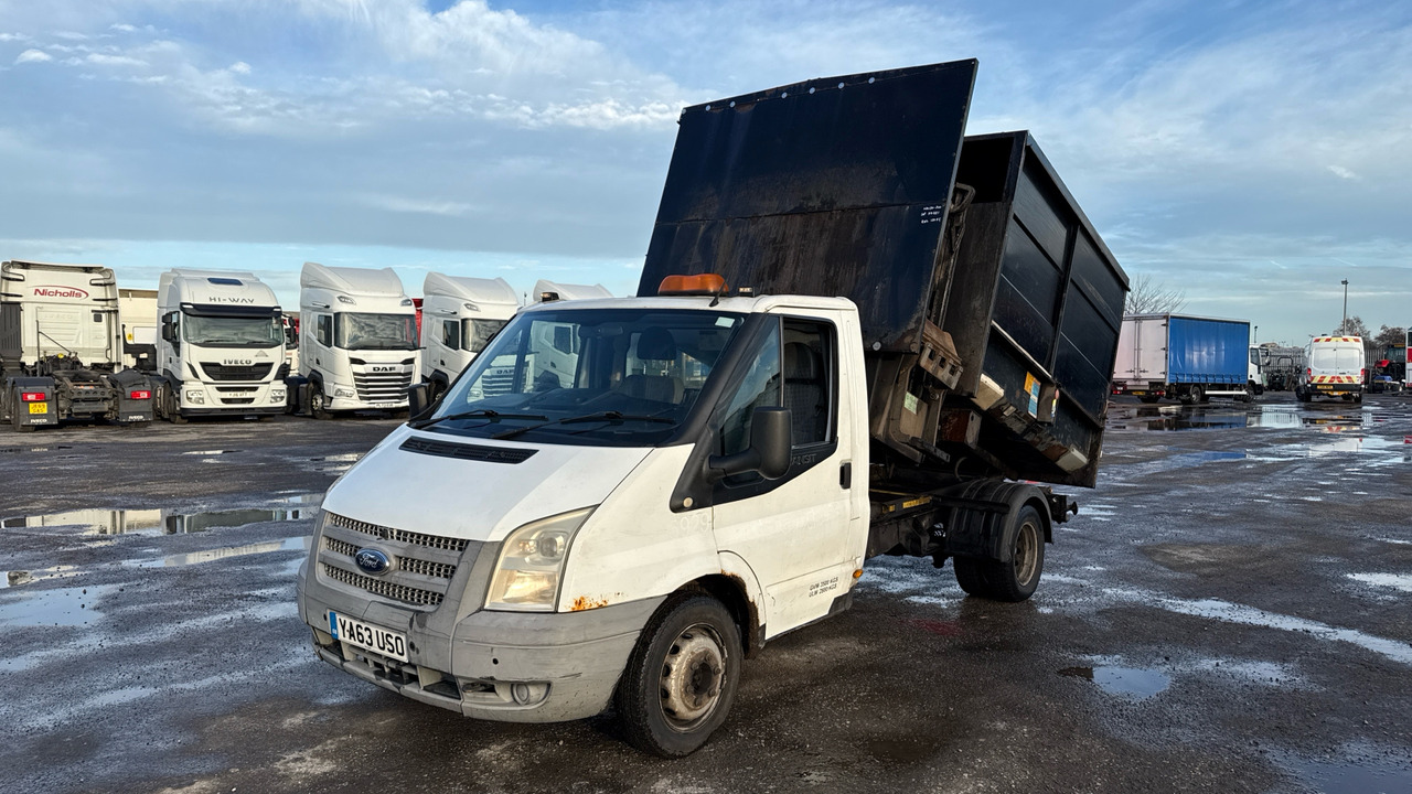 FORD TRANSIT T350 TDCi 125ps - Autoutilitară basculantă: Foto 2 FORD TRANSIT T350 TDCi 125ps - Autoutilitară basculantă: Foto 2