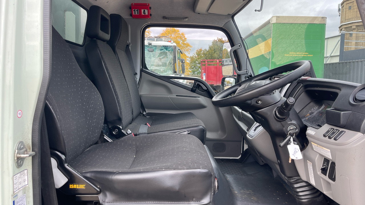 FUSO CANTER 7C15 - Camion transport auto: Foto 5 FUSO CANTER 7C15 - Camion transport auto: Foto 5