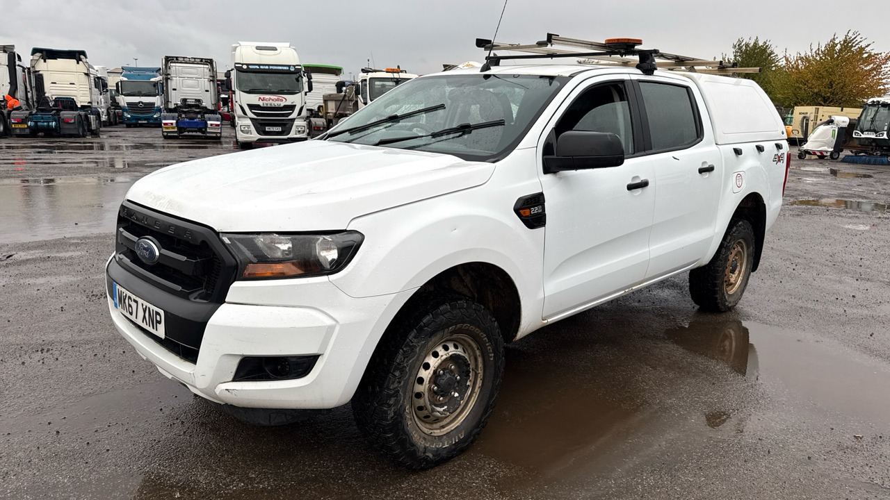 Ford Ranger XL 2.2 TDCI 150PS - Pick-up, Autoutilitară cabină dublă: Foto 2 Ford Ranger XL 2.2 TDCI 150PS - Pick-up, Autoutilitară cabină dublă: Foto 2