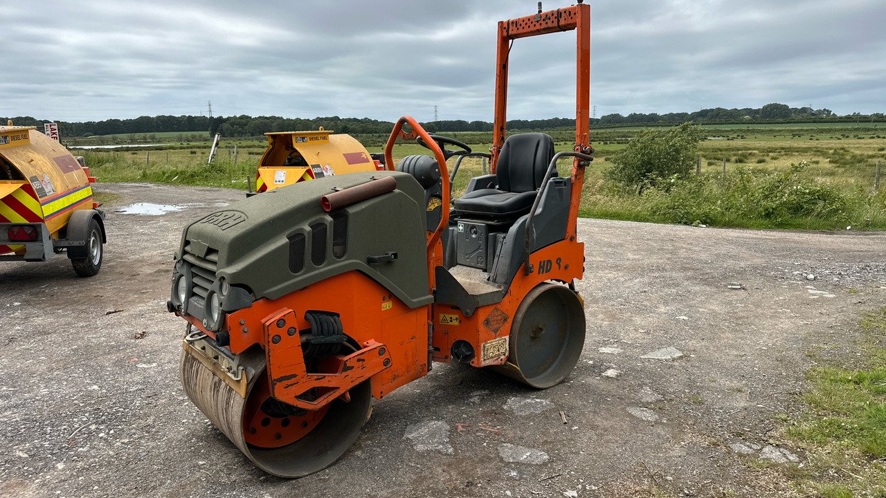 HAMM HD8 - Cilindru compactor: Foto 2 HAMM HD8 - Cilindru compactor: Foto 2