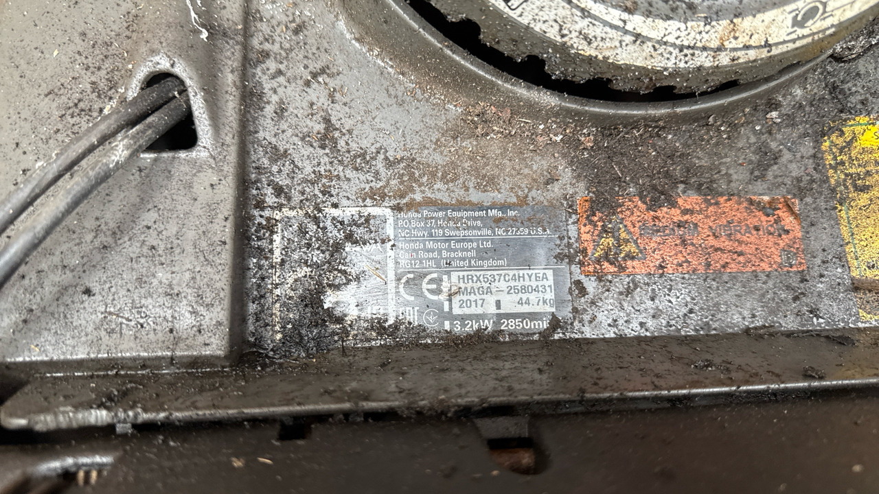 HONDA HRX537 C4HYEA - Maşină de tuns iarba: Foto 5 HONDA HRX537 C4HYEA - Maşină de tuns iarba: Foto 5