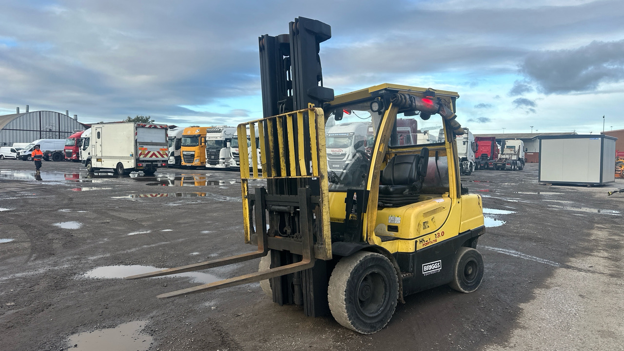 HYSTER H3 - Stivuitor GPL: Foto 2 HYSTER H3 - Stivuitor GPL: Foto 2