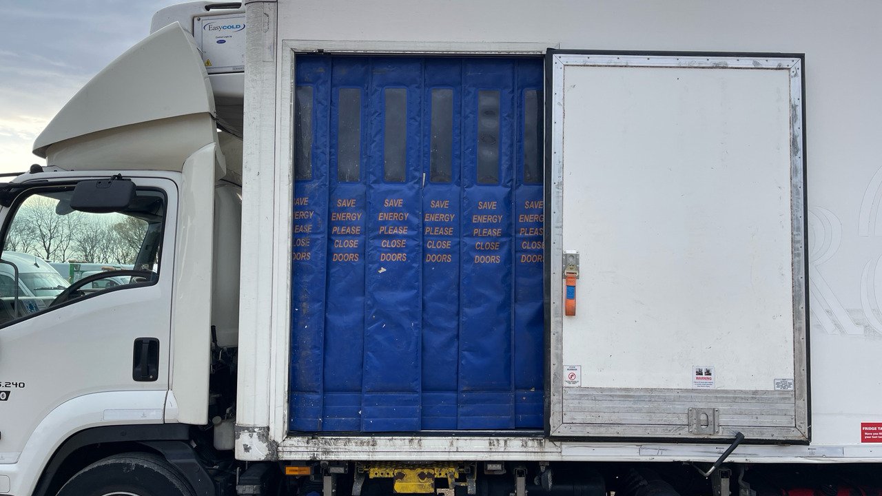 Camion frigider ISUZU F135 240: Foto 19