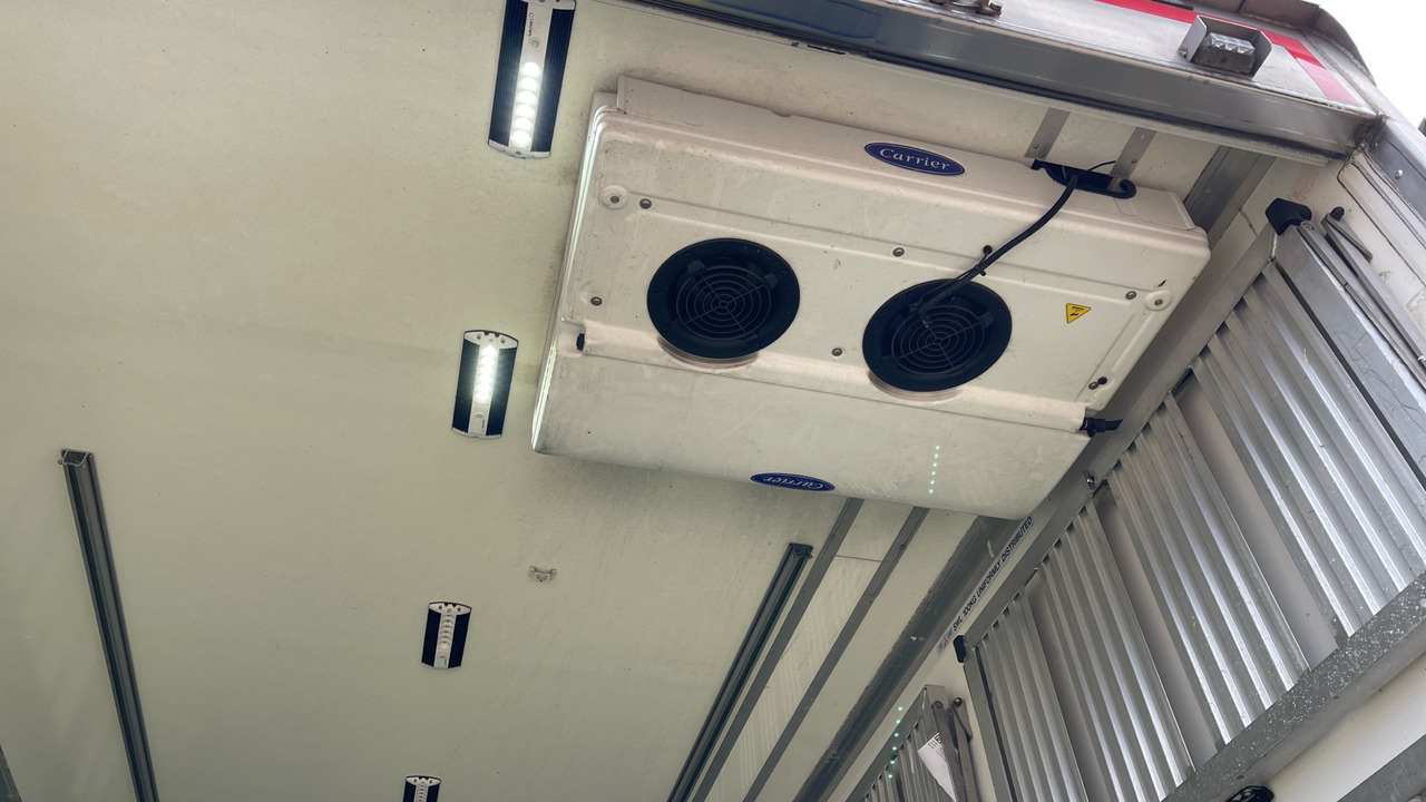 Camion frigider ISUZU F135 240: Foto 15