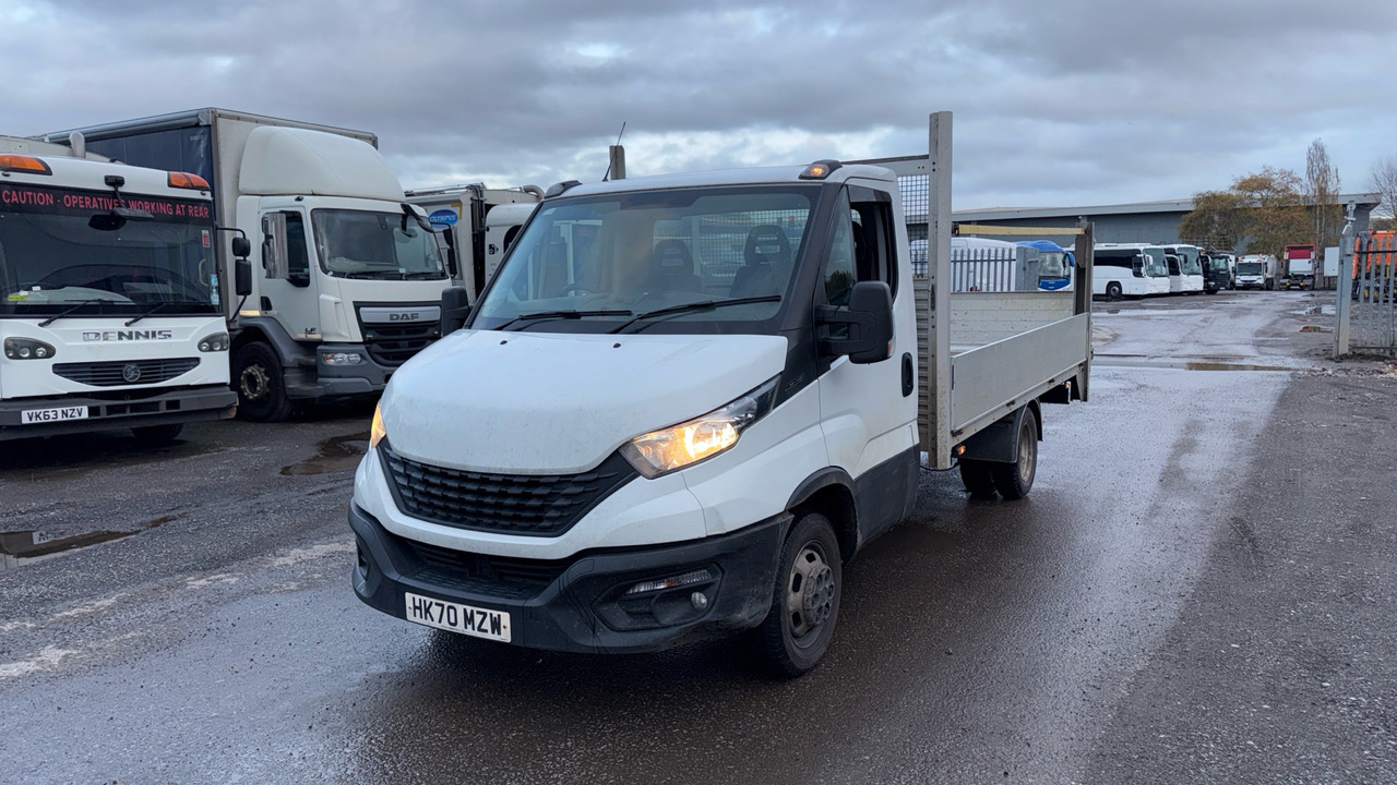 IVECO DAILY 35-140 - Autoutilitară cu platformă: Foto 2 IVECO DAILY 35-140 - Autoutilitară cu platformă: Foto 2