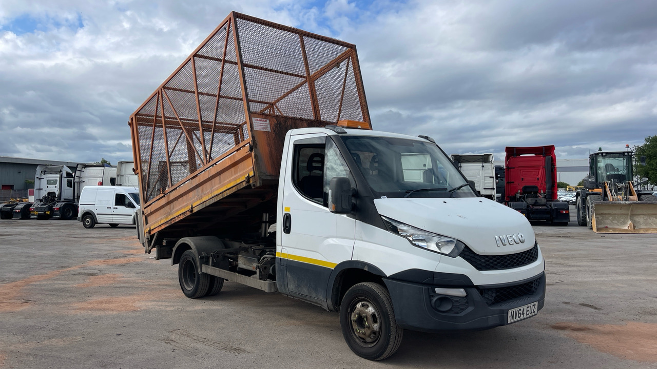 IVECO DAILY 50-150 - Camion basculantă: Foto 1 IVECO DAILY 50-150 - Camion basculantă: Foto 1
