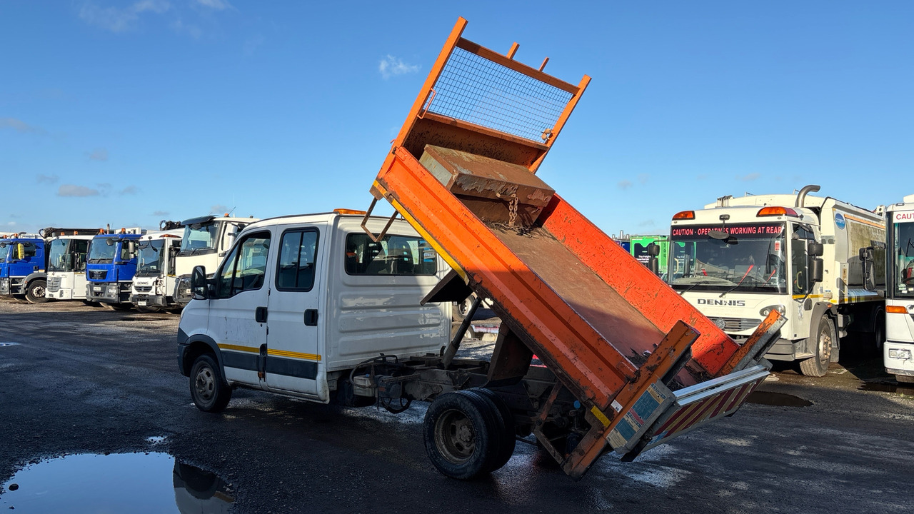 IVECO DAILY 50C15 - Camion basculantă: Foto 3 IVECO DAILY 50C15 - Camion basculantă: Foto 3